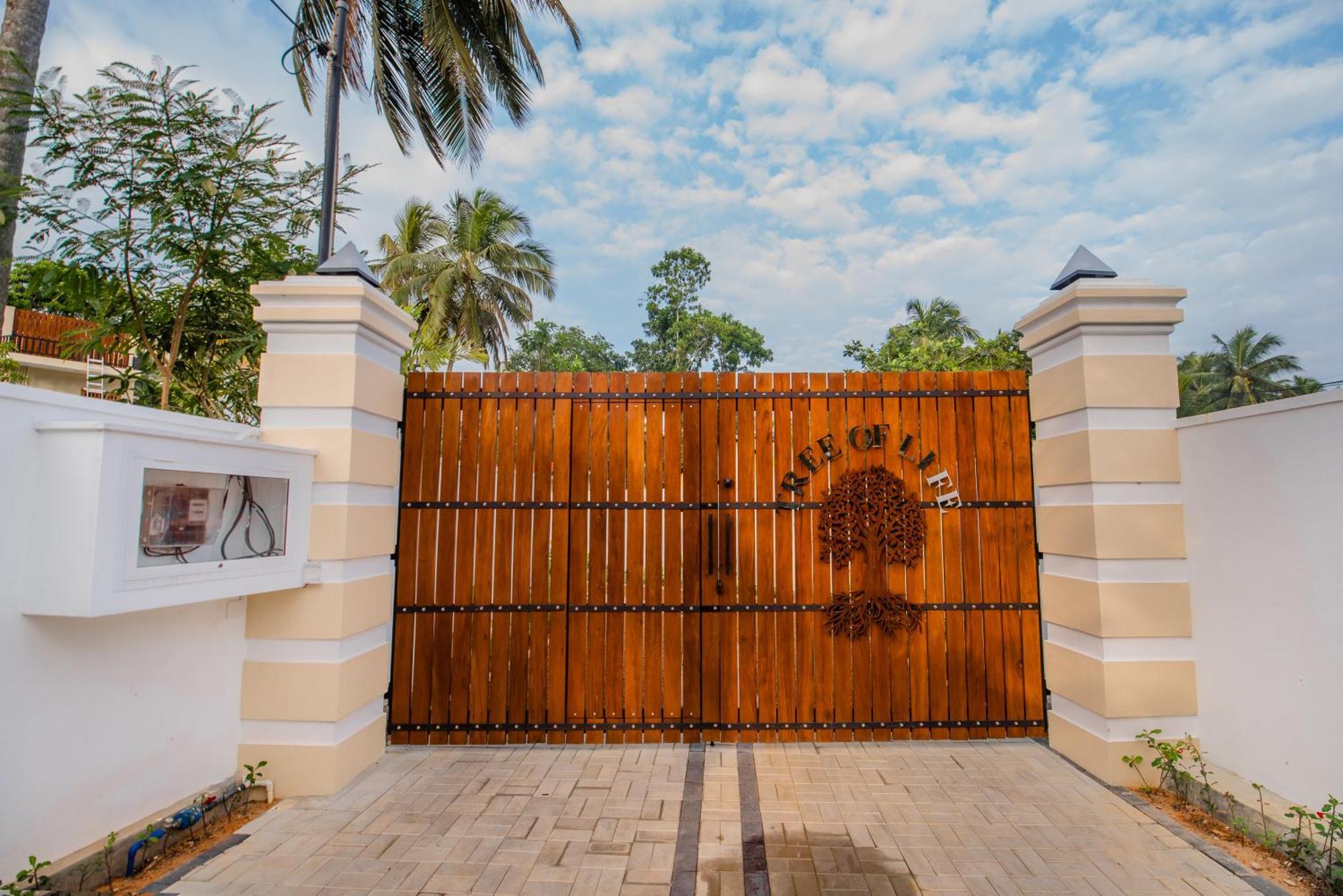 Tree Of Life Resort Бентота Екстериор снимка